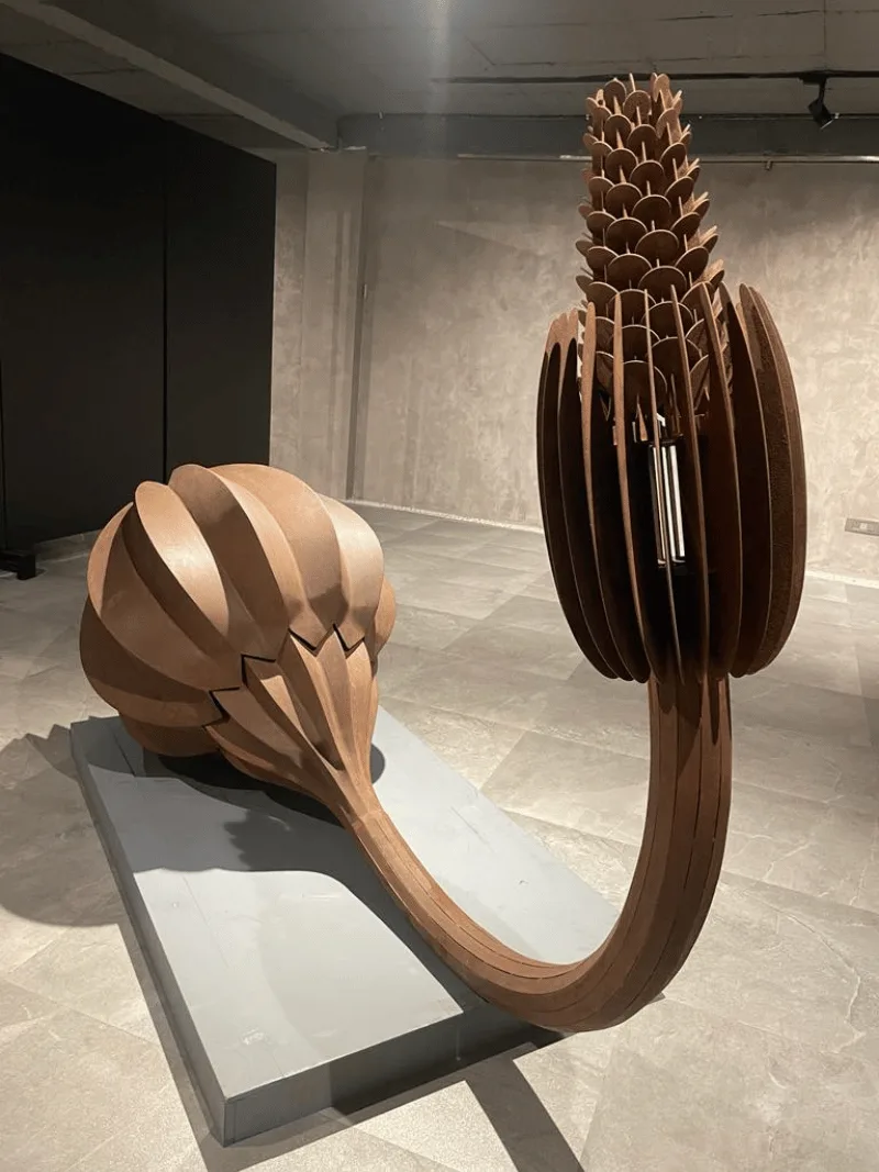 Lotus Sculpture in Delhi
