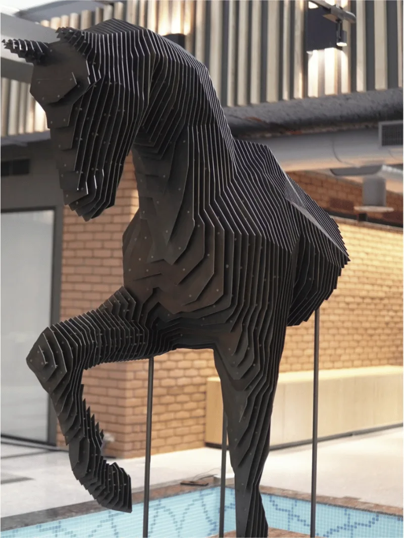 horse contemporary sculpture in Mumbai, India, 2021